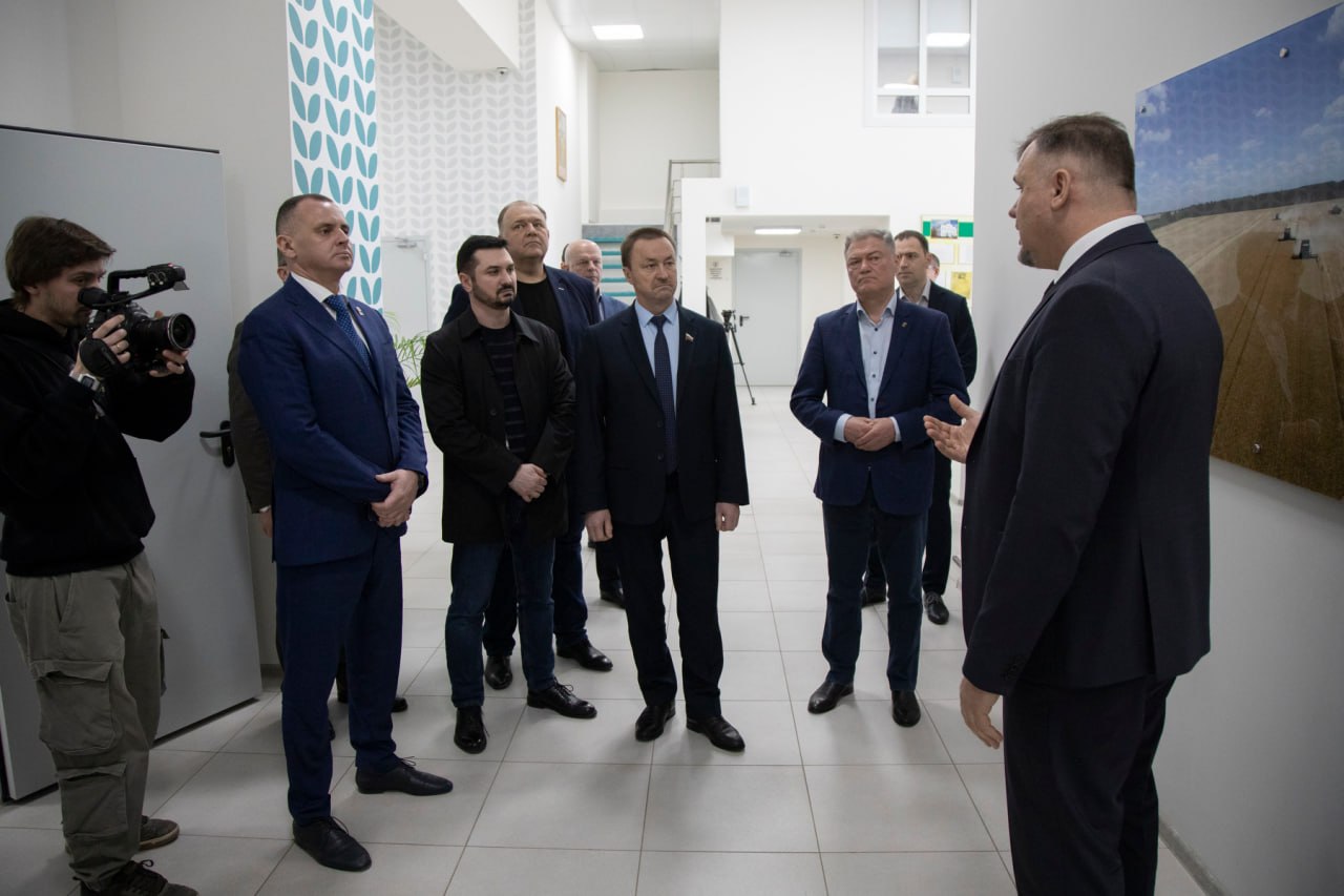 Делегации законодателей Содружества «Донбасс» ознакомились с воронежскими практиками развития села и АПК Делегации законодателей Содружества «Донбасс» ознакомились с воронежскими практиками развития села и АПК