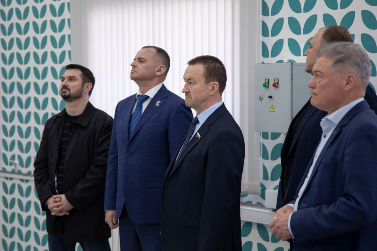 Юрий Матузов: «Экономика будущего ориентируется не только на высокие технологии, но и на людей» Юрий Матузов: «Экономика будущего ориентируется не только на высокие технологии, но и на людей»