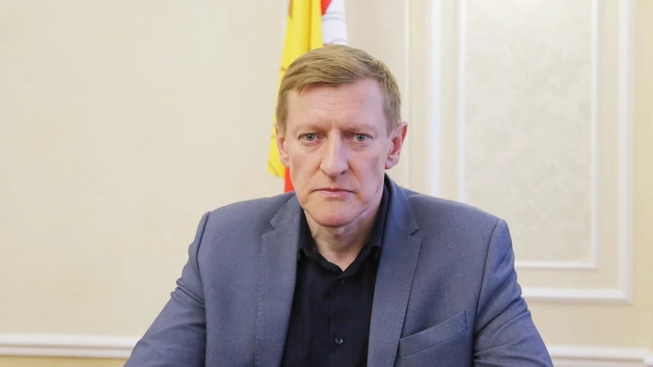 Экс-руководителя управления строительной политики Воронежа Евгения Шишкина выпустили из СИЗО