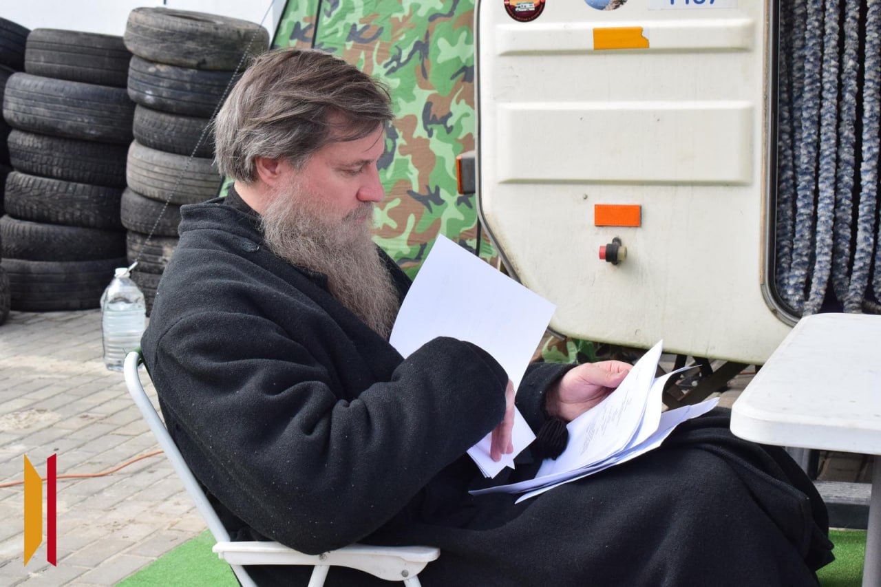 «В этом месте невероятная атмосфера»: в селе Костомарово Подгоренского района начались съемки фильма «Исповедь» с Аристархом Ливановым «В этом месте невероятная атмосфера»: в селе Костомарово Подгоренского района начались съемки фильма «Исповедь» с Аристархом Ливановым