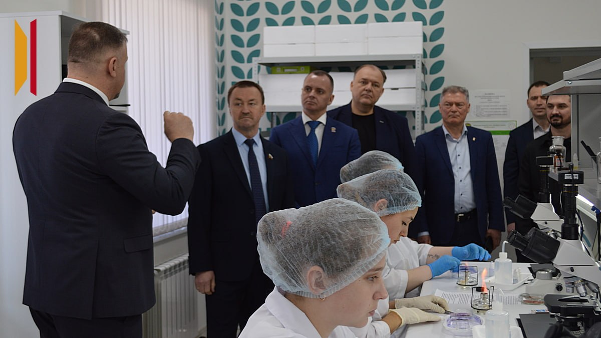 Учиться и жить на селе: делегация Содружества «Донбасс» переняла опыт Воронежской области