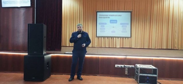 Заместитель руководителя следственного отдела по городу Лиски провел профилактическое мероприятие в техникуме