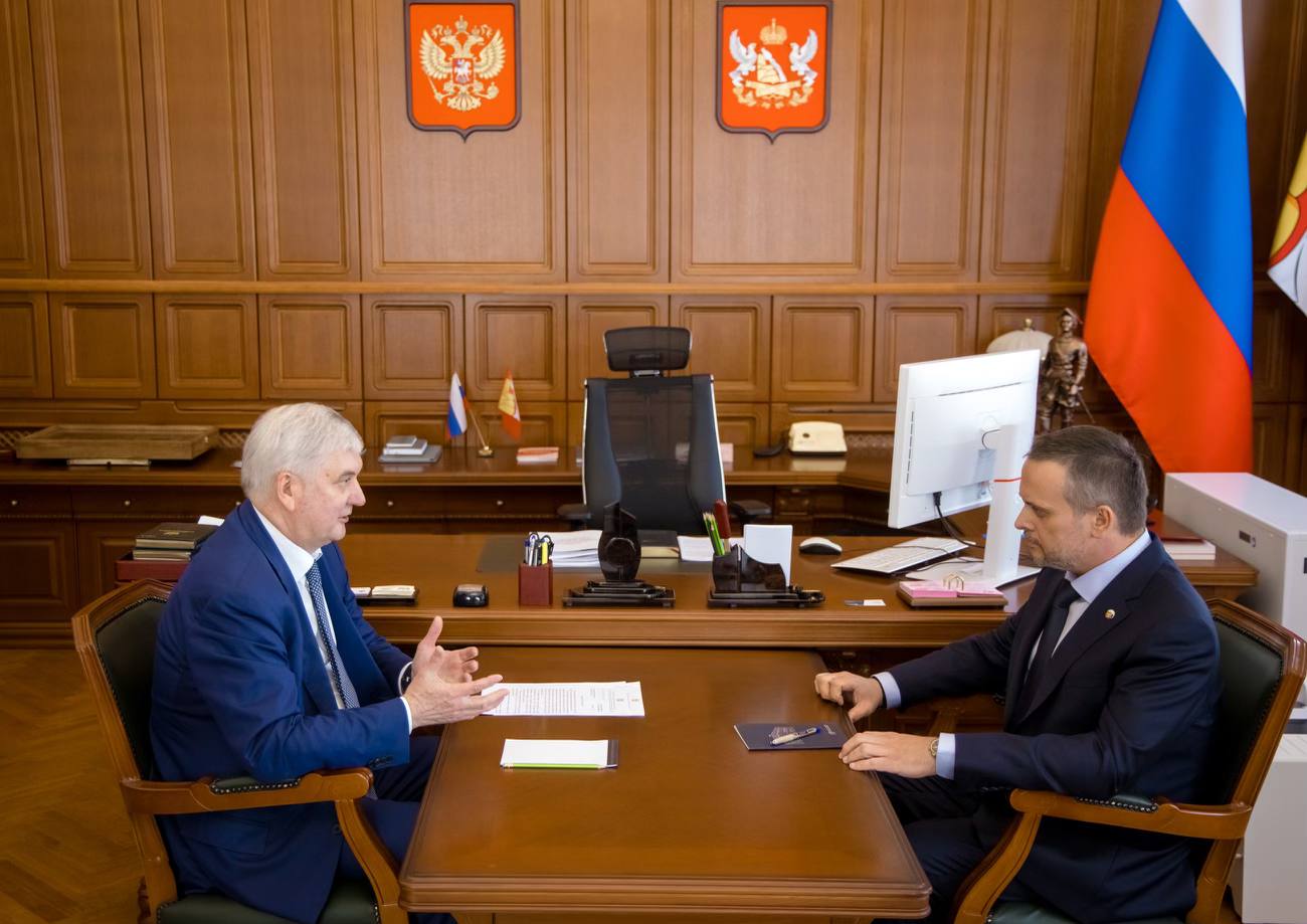 Андрей Никитин посетил с рабочей поездкой Воронежскую область Андрей Никитин посетил с рабочей поездкой Воронежскую область