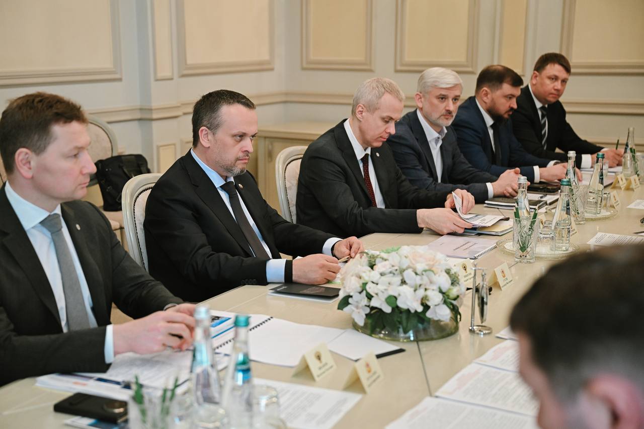 Глава Минтранса РФ Андрей Никитин осмотрел транспортную инфраструктуру в Воронеже Глава Минтранса РФ Андрей Никитин осмотрел транспортную инфраструктуру в Воронеже