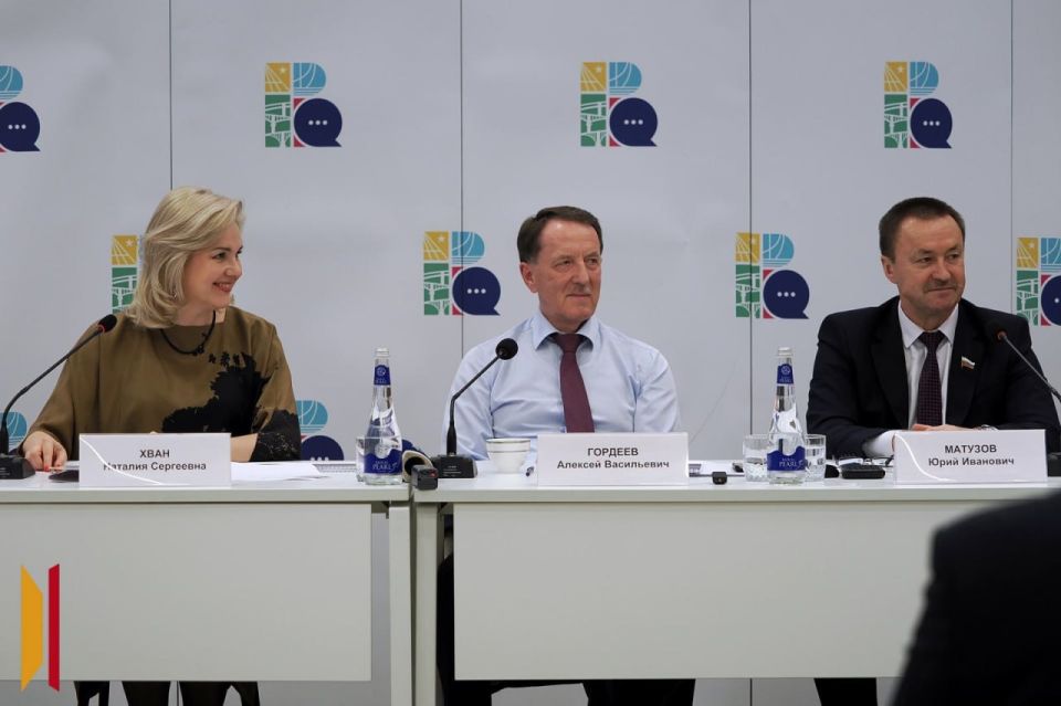 Вице-спикер Госдумы Алексей Гордеев принял участие в расширенном заседании Совета ОП Воронежской области