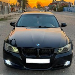 1 100 �.�. BMW 3 �����, 2009 �.�