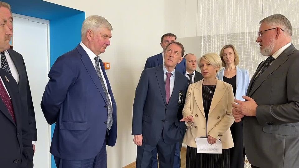 ��������� �����: � ����������� ������ ������ � ����-�������� ������� �������� ��������� ������� ����������� ���������� ��������