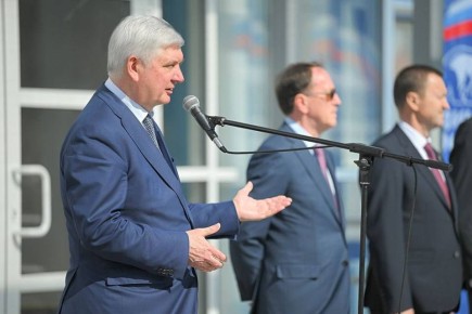 В воронежском микрорайоне Шилово открылся спорткомплекс с бассейном за 560,5 млн