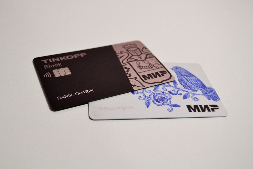 Кому грозит блокировка банковских счетов после 20 мая