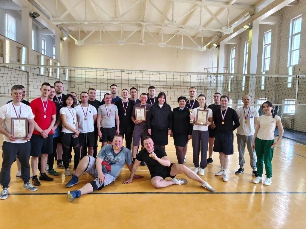 Волейбольный турнир среди следователей: в Воронеже определили сильнейших Волейбольный турнир среди следователей: в Воронеже определили сильнейших