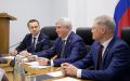 Губернатор Воронежской области Александр Гусев накануне ежегодного отчета в региональном парламенте пообщался с представителями фракций «Единой России», КПРФ и ЛДПР