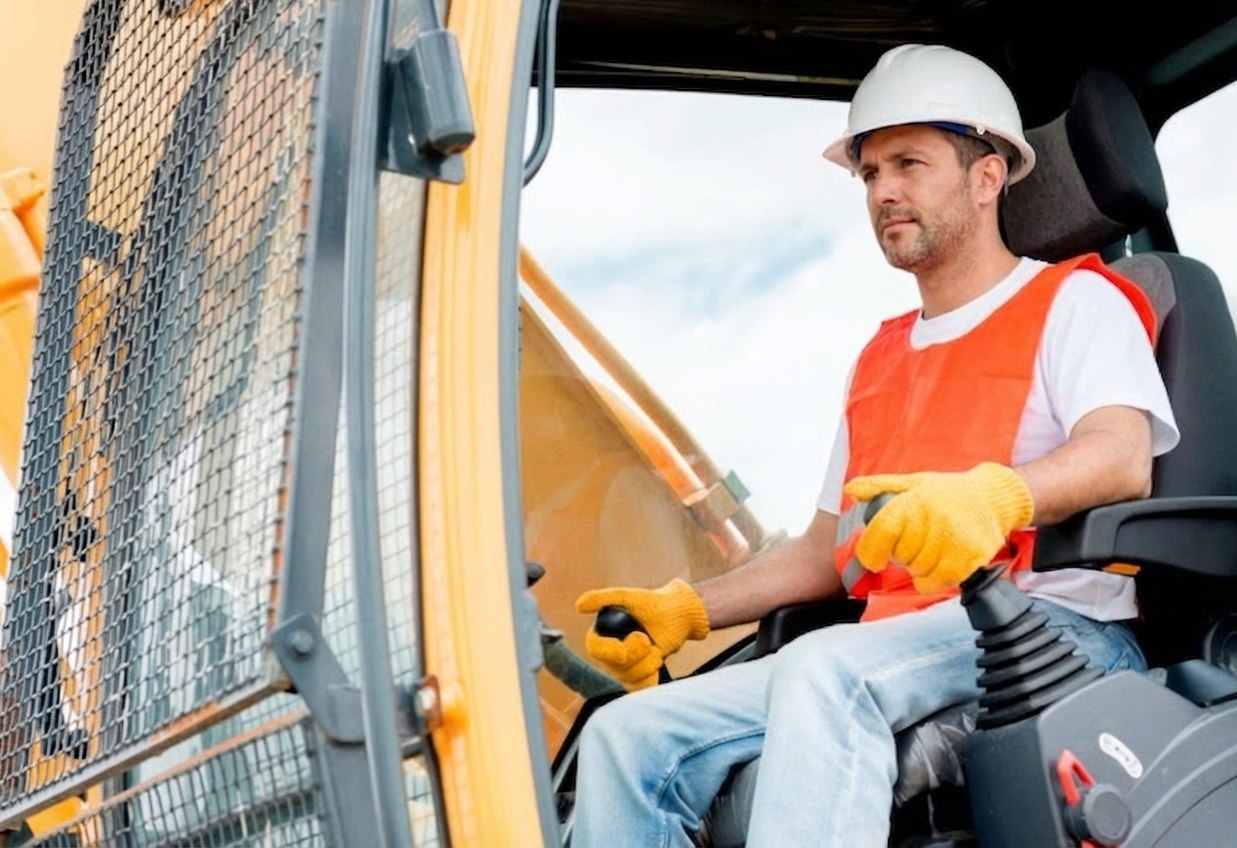 Машинист железнодорожного крана