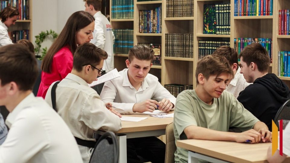 ����� ������������ ������� � �������� 18 ������