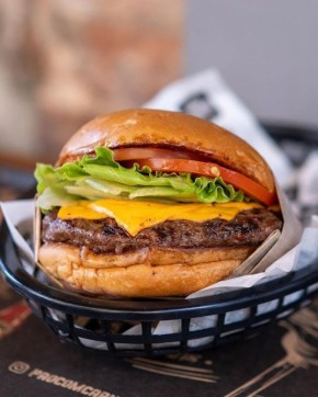 Как приготовить бургеры на домашней кухне — секреты идеального мяса