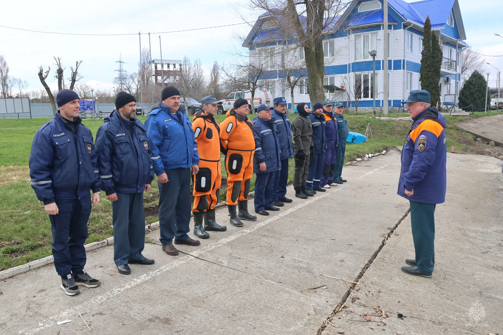16 апреля на базе Государственной инспекции по маломерным судам Воронежской области состоялось практическое занятие по оказанию помощи тонущему человеку