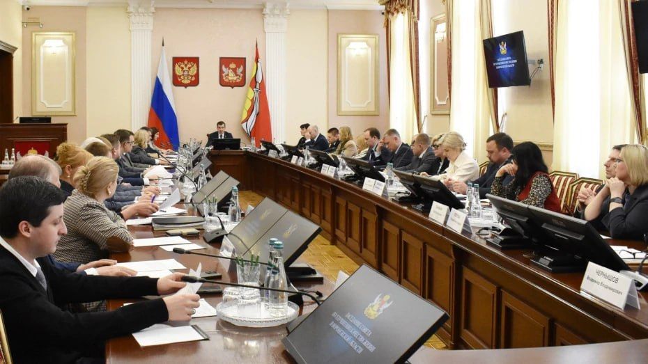 ����� 16 ���. ���������� ������� ������� � ������ � �������� ����� � �������