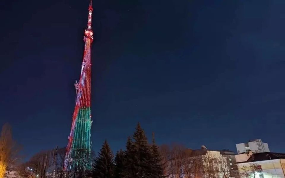 � �������� � �������, 16 ������, ��������� �� ����� ����� ������ ������ ��������� � ��������� ������� ����������