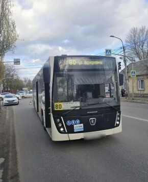 80-� ������� ���� 17-������� �������� � ��������