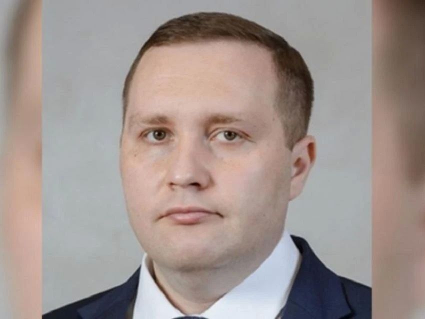 Бывший мэр Воронежа Вадим Кстенин официально покинул пост главы Водоканала Бывший мэр Воронежа Вадим Кстенин официально покинул пост главы Водоканала