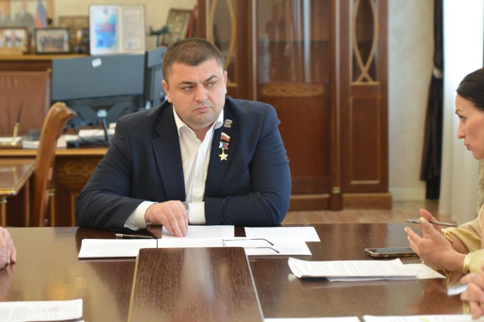 Сегодня провёл оперативное совещание в Воронежской городской Думе