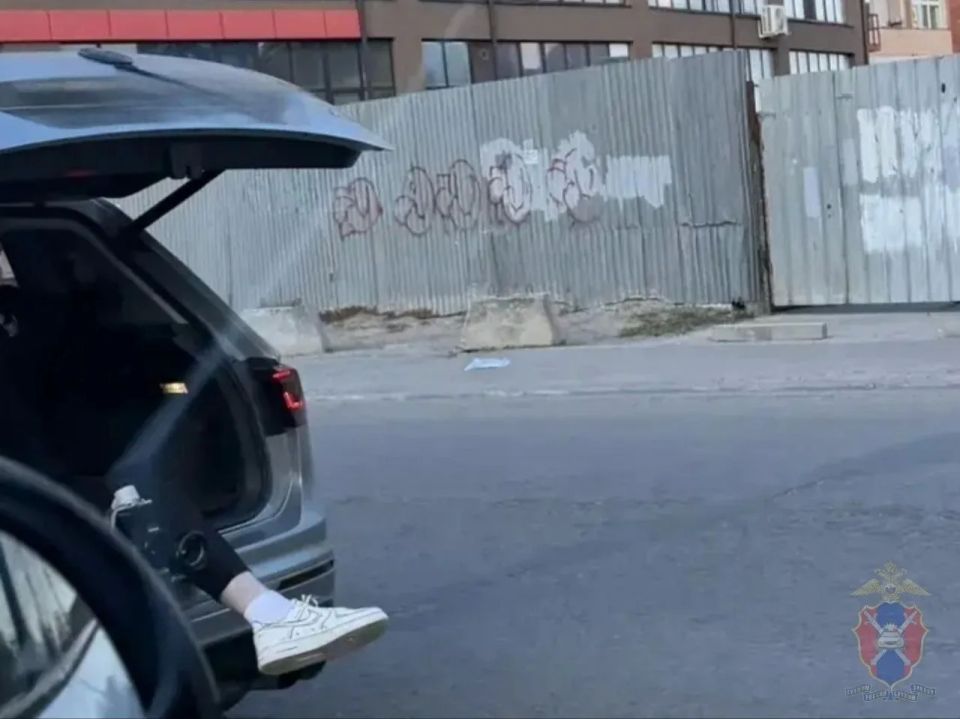 � �������� 20-������ �������� Volkswagen Tiguan �������� 19-������� ����� � ���������