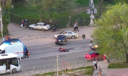 ��������� �������� � ��������� ��� � ������������� �� ����� 9 ������