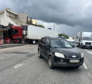 Молодая девушка пострадала в ДТП с участием трёх автомобилей в Воронежской области