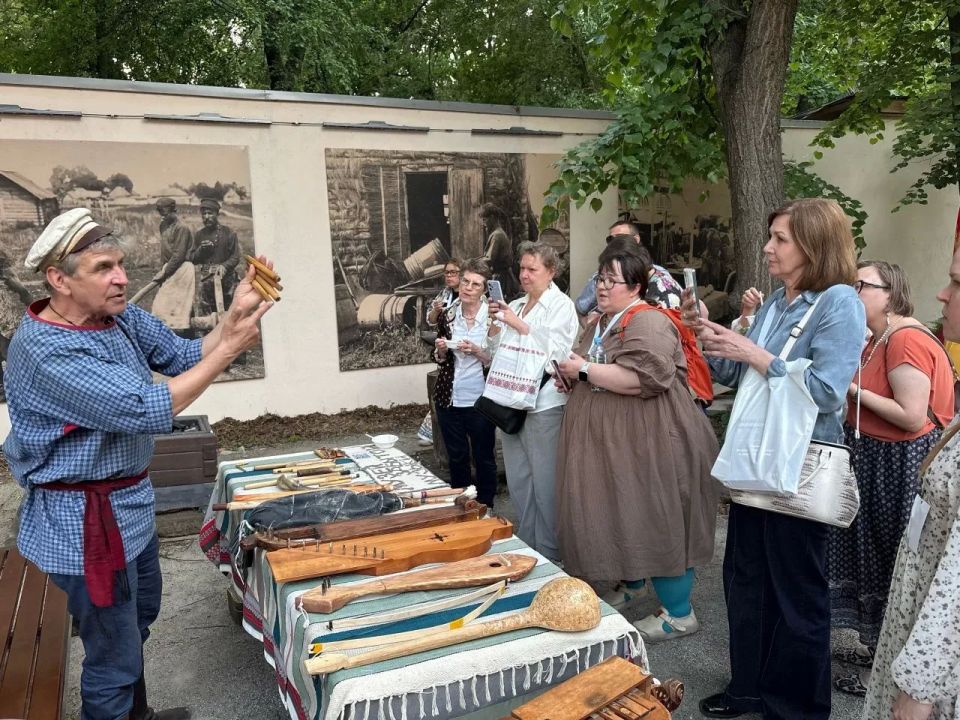 В рамках XXXI Международной научной конференции «Славянская традиционная культура и современный мир В рамках XXXI Международной научной конференции «Славянская традиционная культура и современный мир