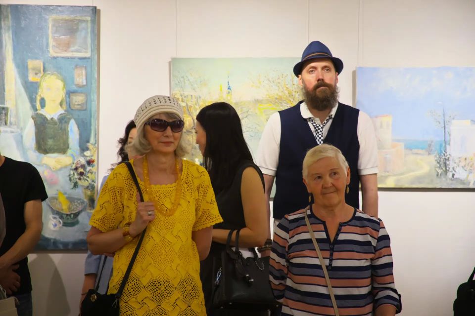 «Дорога домой». В Воронежском областном художественном музее им. И.Н. Крамского открылась выставка московского художника Константина Сутягина «Дорога домой». В Воронежском областном художественном музее им. И.Н. Крамского открылась выставка московского художника Константина Сутягина