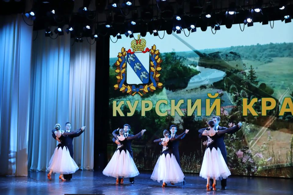 Председатель облизбиркома Илья Иванов принял участие в работе XV Молодёжного форума «Молодёжь и политика: едины – значит сильны» Председатель облизбиркома Илья Иванов принял участие в работе XV Молодёжного форума «Молодёжь и политика: едины – значит сильны»