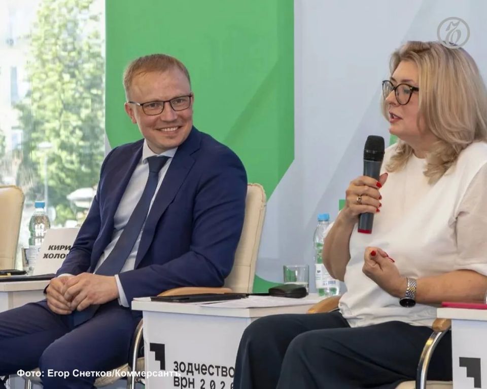 На форуме «Зодчество ВРН» строители и банкиры разошлись в оценках глубины кризиса в отрасли: одни спикеры заявили о стабилизации рынка и даже отметили рекордные достижения, другие отметили падение продаж, разрыв между... На форуме «Зодчество ВРН» строители и банкиры разошлись в оценках глубины кризиса в отрасли: одни спикеры заявили о стабилизации рынка и даже отметили рекордные достижения, другие отметили падение продаж, разрыв между...