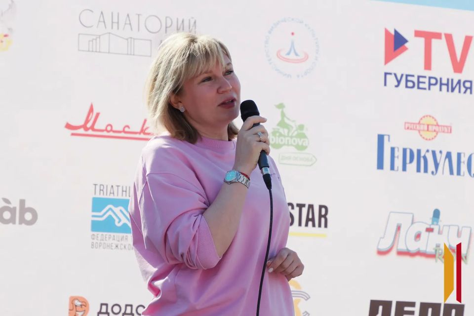 В Воронеже более 2 тыс человек стали участниками Всероссийского полумарафона «Забег.РФ» В Воронеже более 2 тыс человек стали участниками Всероссийского полумарафона «Забег.РФ»