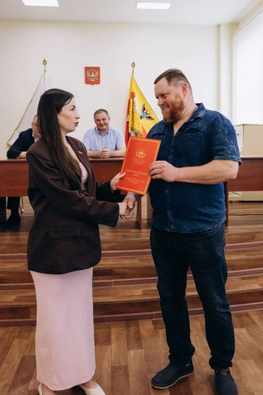 Депутат Воронежской городской Думы Анастасия Позднякова поздравила глав территориальных общественных самоуправлений Ленинского района с профессиональным праздником Депутат Воронежской городской Думы Анастасия Позднякова поздравила глав территориальных общественных самоуправлений Ленинского района с профессиональным праздником