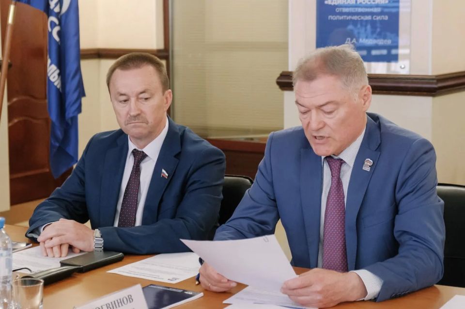 В предварительном голосовании «Единой России» приняли участие более 180 тыс воронежцев В предварительном голосовании «Единой России» приняли участие более 180 тыс воронежцев