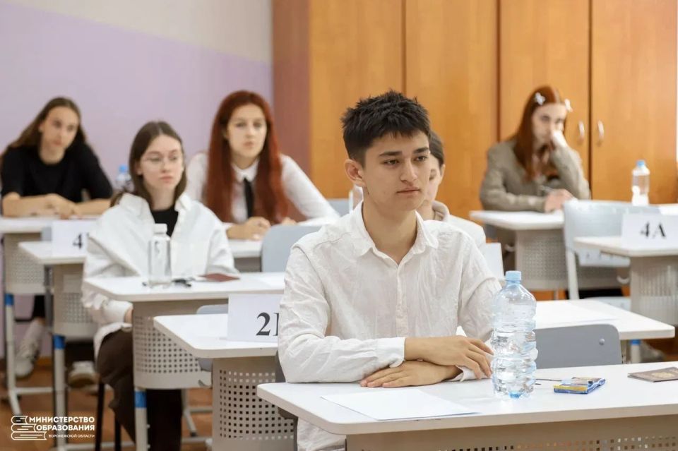 Сегодня была наблюдателем на ЕГЭ в 57 школе Воронежа, это ППЭ №39 Сегодня была наблюдателем на ЕГЭ в 57 школе Воронежа, это ППЭ №39