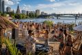 Погода 10 июня:. Днем +28, вечером +25, а ночью +18