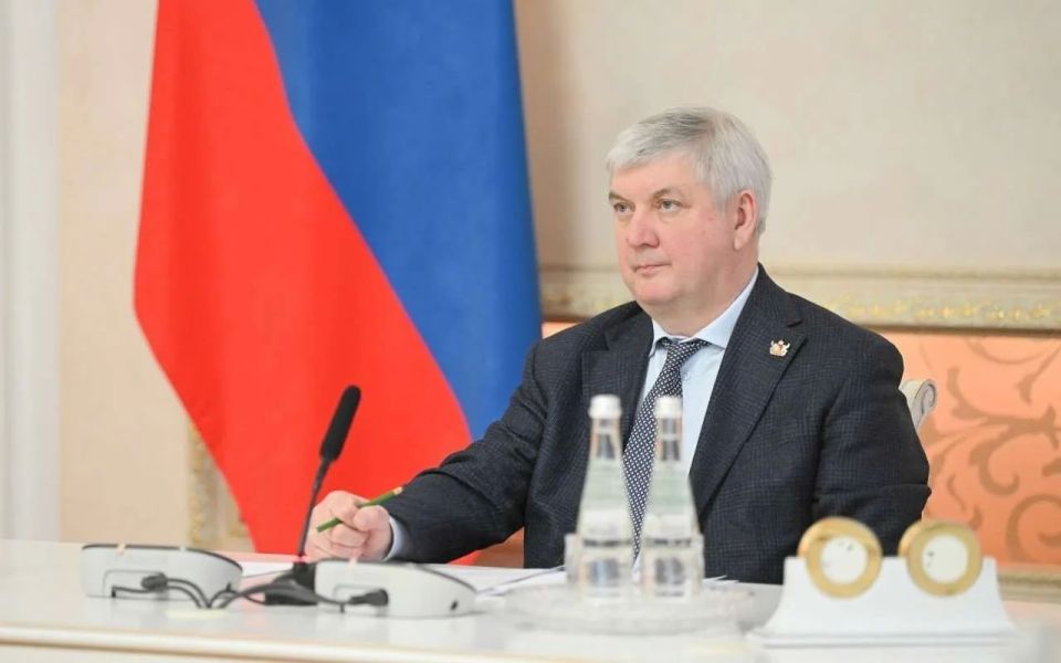 Губернатор Воронежской области Александр Гусев потерял две позиции в майском рейтинге влиятельности Агентства политических и экономических коммуникаций (АПЭК)