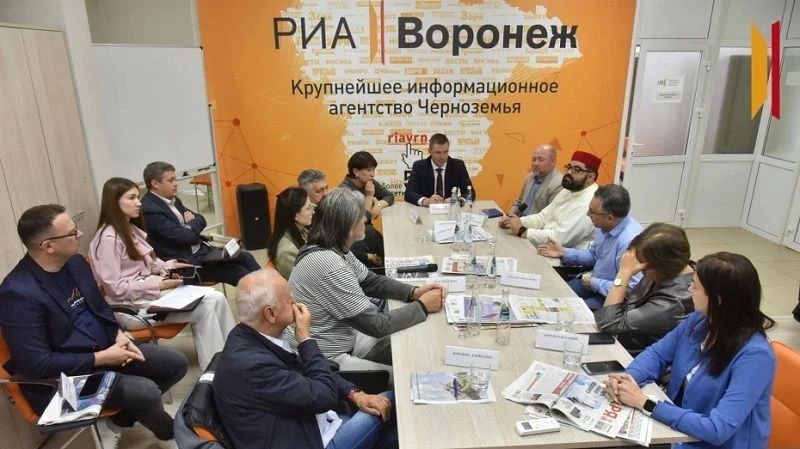Потомок зарубежной ветви Толстых и глава Венского клуба традиционалистов приедут выступить с заявлением в Воронеж Потомок зарубежной ветви Толстых и глава Венского клуба традиционалистов приедут выступить с заявлением в Воронеж