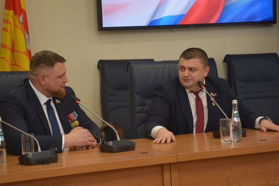 Сегодня отмечает день рождения председатель Воронежской городской Думы, Герой России Андрей Александрович Дьяченко Сегодня отмечает день рождения председатель Воронежской городской Думы, Герой России Андрей Александрович Дьяченко