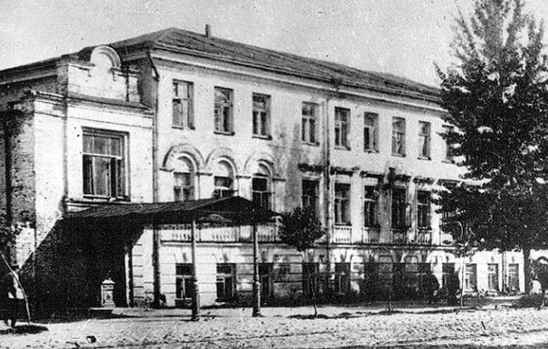 Лучшая гостиница столицы Черноземья, где останавливались драматурги, поэты, писатели и актёры Лучшая гостиница столицы Черноземья, где останавливались драматурги, поэты, писатели и актёры