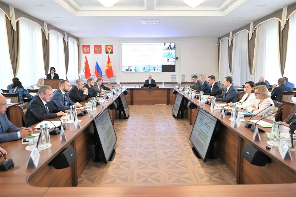 Итоги реализации государственных программ Воронежской области за 2025 год обсудили на выездном заседании регионального Правительства в Борисоглебске Итоги реализации государственных программ Воронежской области за 2025 год обсудили на выездном заседании регионального Правительства в Борисоглебске