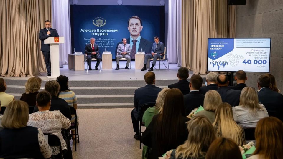 «Лискинский район Воронежской области – лидер в аграрной и промышленной сферах»: муниципалитет посетил вице-спикер Госдумы РФ Алексей Гордеев «Лискинский район Воронежской области – лидер в аграрной и промышленной сферах»: муниципалитет посетил вице-спикер Госдумы РФ Алексей Гордеев