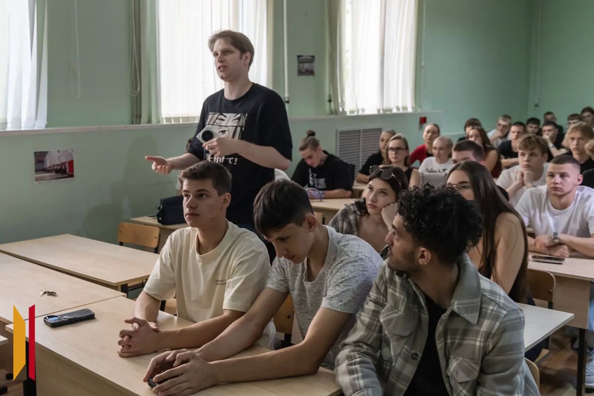 Заочник Воронежской академии спорта рассказал студентам о службе в войсках беспилотных систем Заочник Воронежской академии спорта рассказал студентам о службе в войсках беспилотных систем