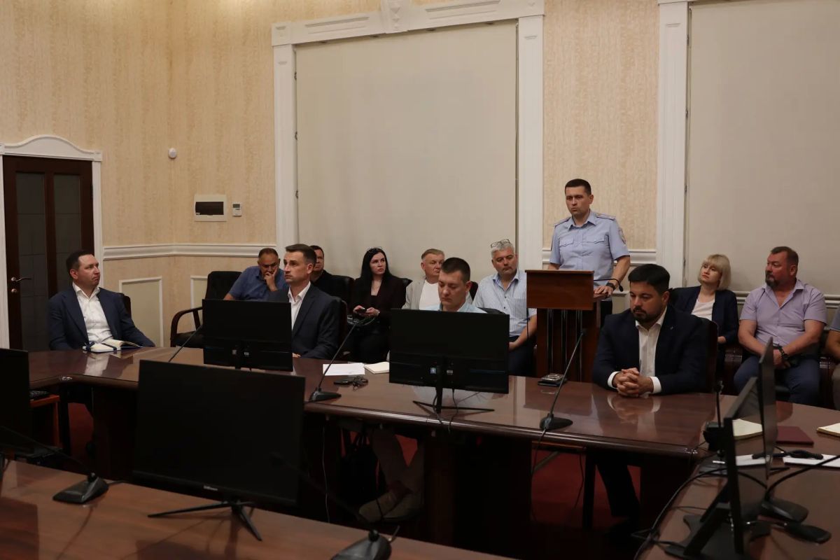 Борьба с киберпреступностью: в областном Главке МВД прошло межведомственное совещание с Банком России Борьба с киберпреступностью: в областном Главке МВД прошло межведомственное совещание с Банком России