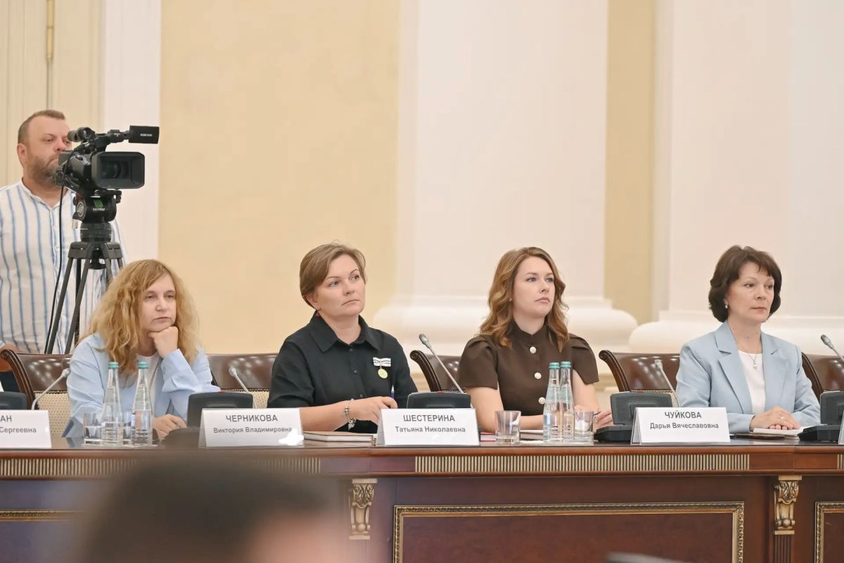 В Воронеже прошло первое заседание Общественной палаты региона VI состава В Воронеже прошло первое заседание Общественной палаты региона VI состава