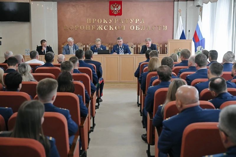 Нового прокурора Воронежской области Сергея Филипенко представили власти и коллективу Нового прокурора Воронежской области Сергея Филипенко представили власти и коллективу