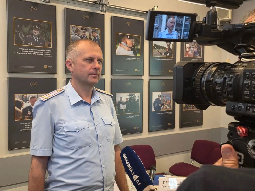 В Воронеже состоялась пресс-конференция, посвящённая старту регионального этапа социальной кампании «Продвижение безопасности» В Воронеже состоялась пресс-конференция, посвящённая старту регионального этапа социальной кампании «Продвижение безопасности»