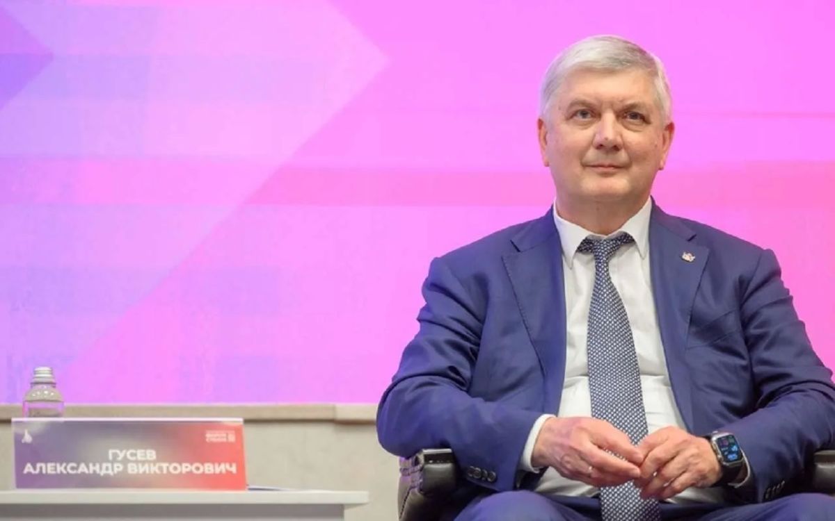 Губернатор Воронежской области Александр Гусев занял 84-е место в июньском рейтинге влиятельности глав субъектов РФ. Соответствующие результаты опубликовали на сайте Агентства политических и экономических исследований в...