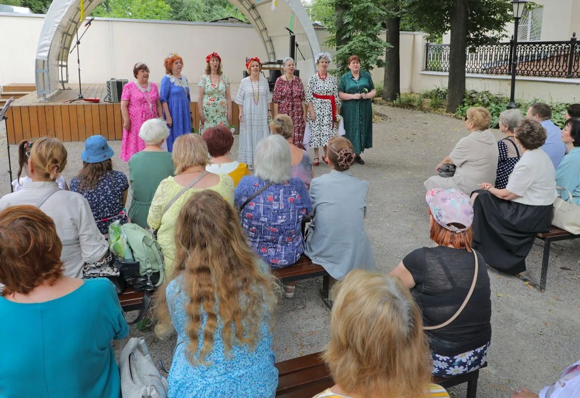 «Судьбы моей главная пристань»: в Доме-музее И. С. Никитина открылась выставка к 120летию со дня рождения Владимира Кораблинова «Судьбы моей главная пристань»: в Доме-музее И. С. Никитина открылась выставка к 120летию со дня рождения Владимира Кораблинова