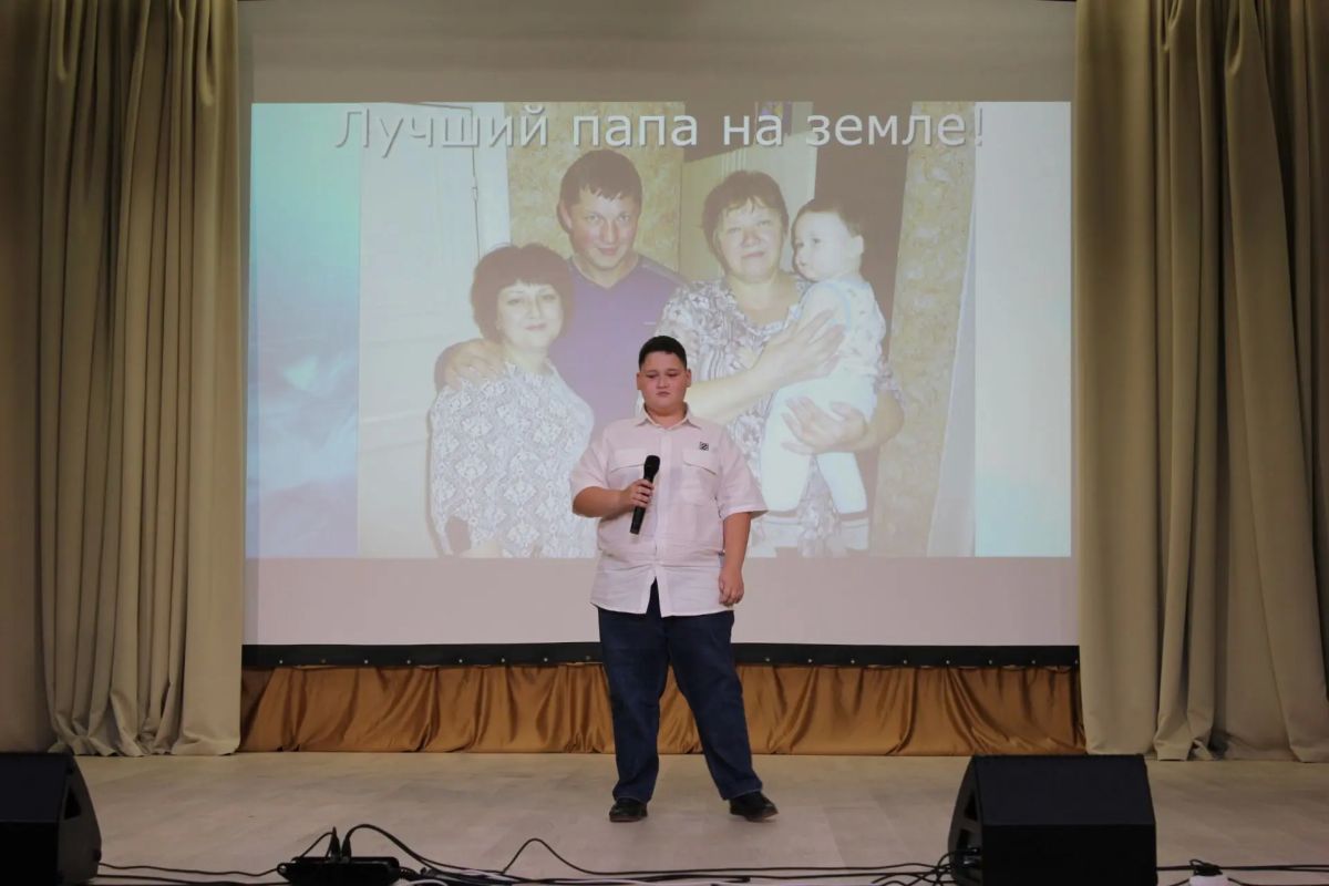 В Орловском сельском Доме культуры Новоусманского района прошла концертная программа «Мир начинается с семьи» В Орловском сельском Доме культуры Новоусманского района прошла концертная программа «Мир начинается с семьи»